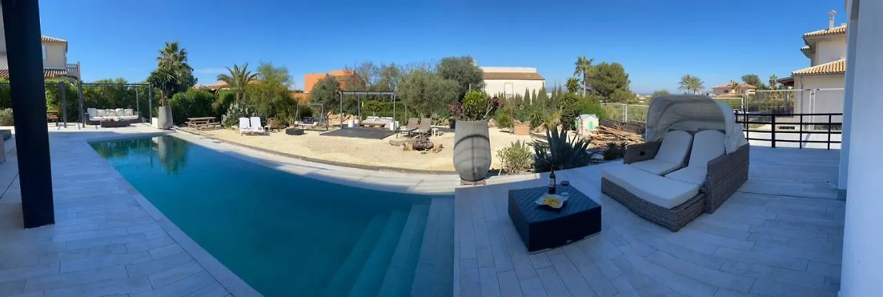 Villa Manels Llucmajor  Holiday home Llucmajor (Mallorca)